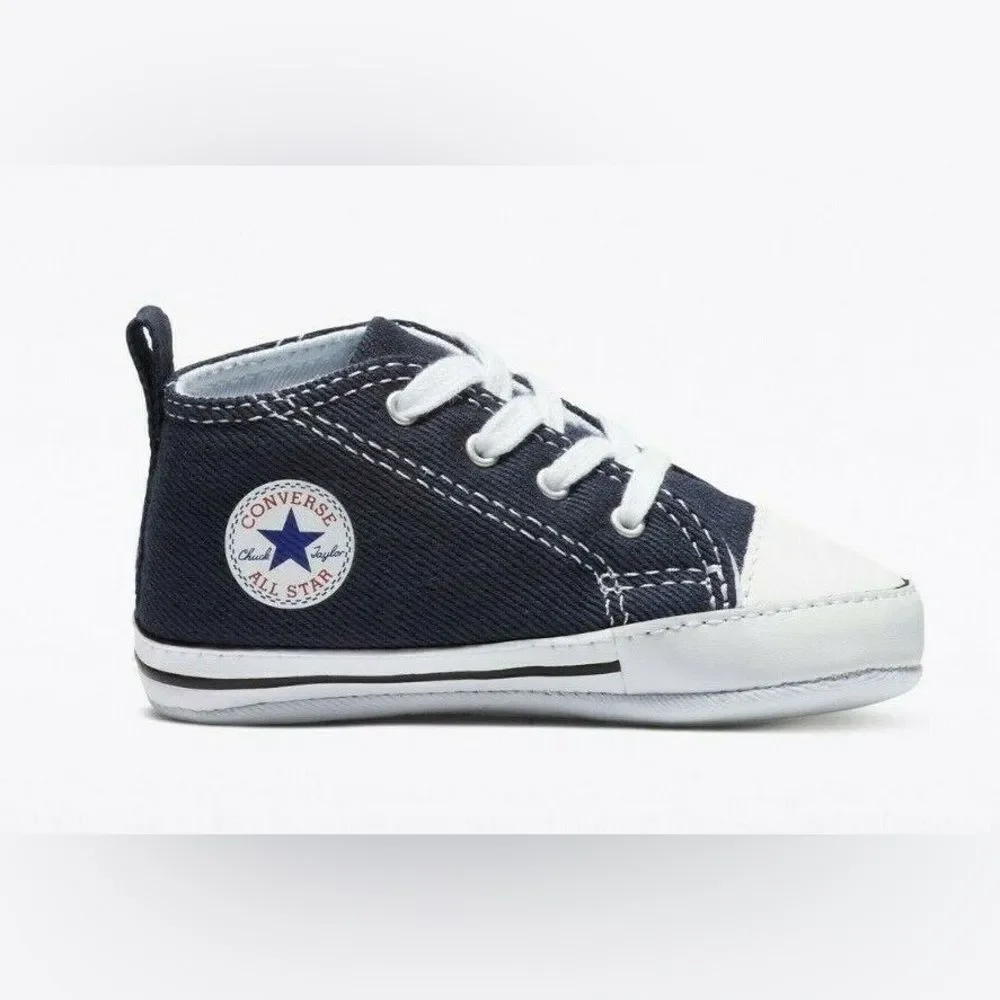 Converse Chuck Taylor First Hi Top Shoe Size 4C